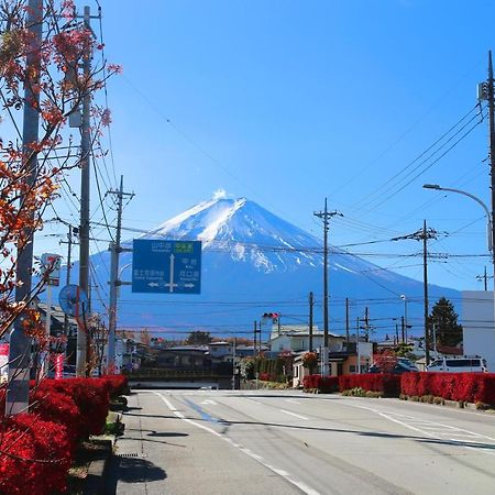 Villas Waraku Fujiyoshida Esterno foto