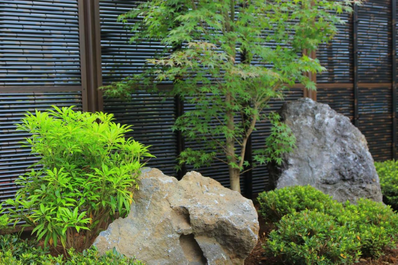 Villas Waraku Fujiyoshida Esterno foto