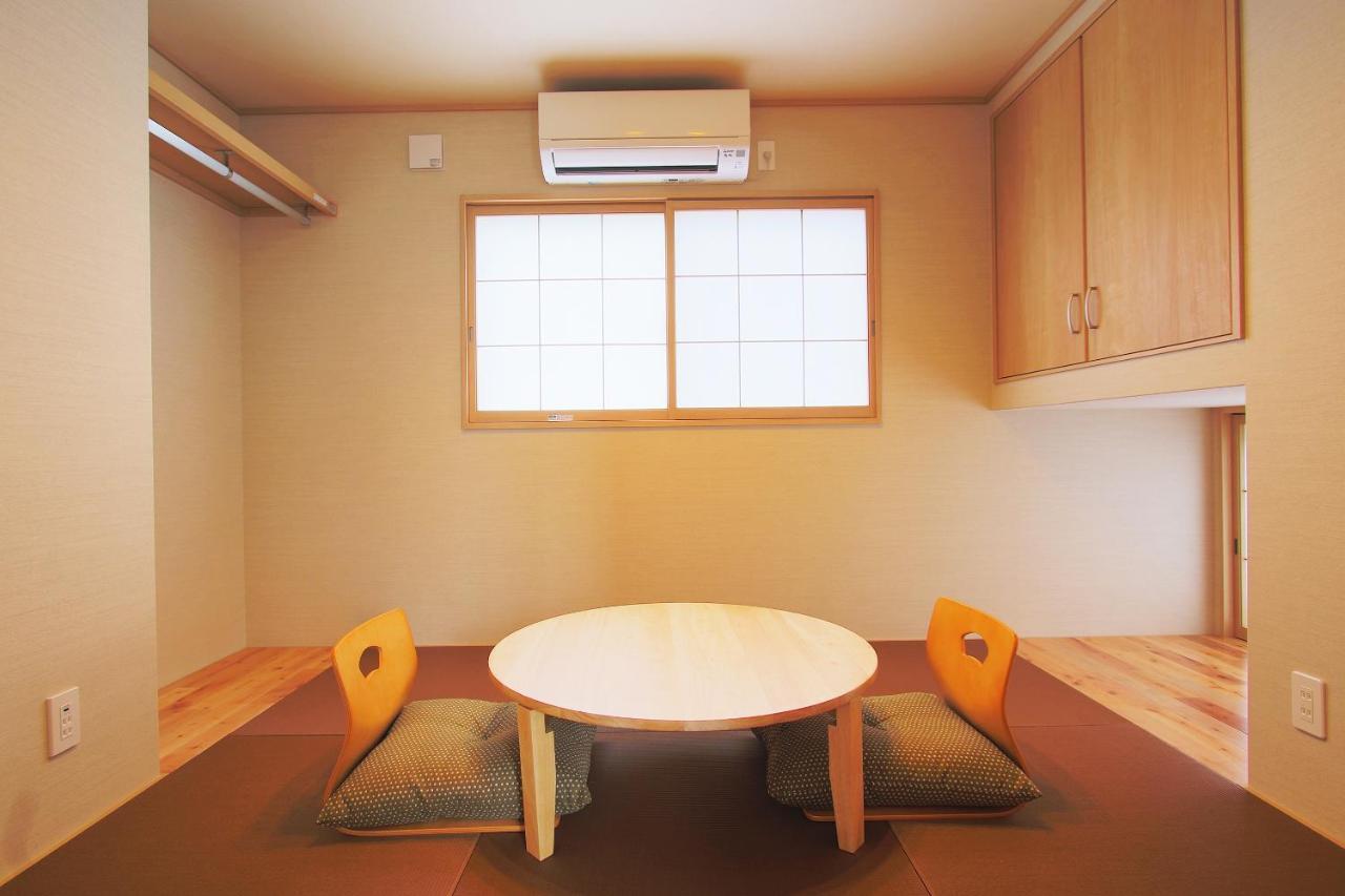Villas Waraku Fujiyoshida Esterno foto